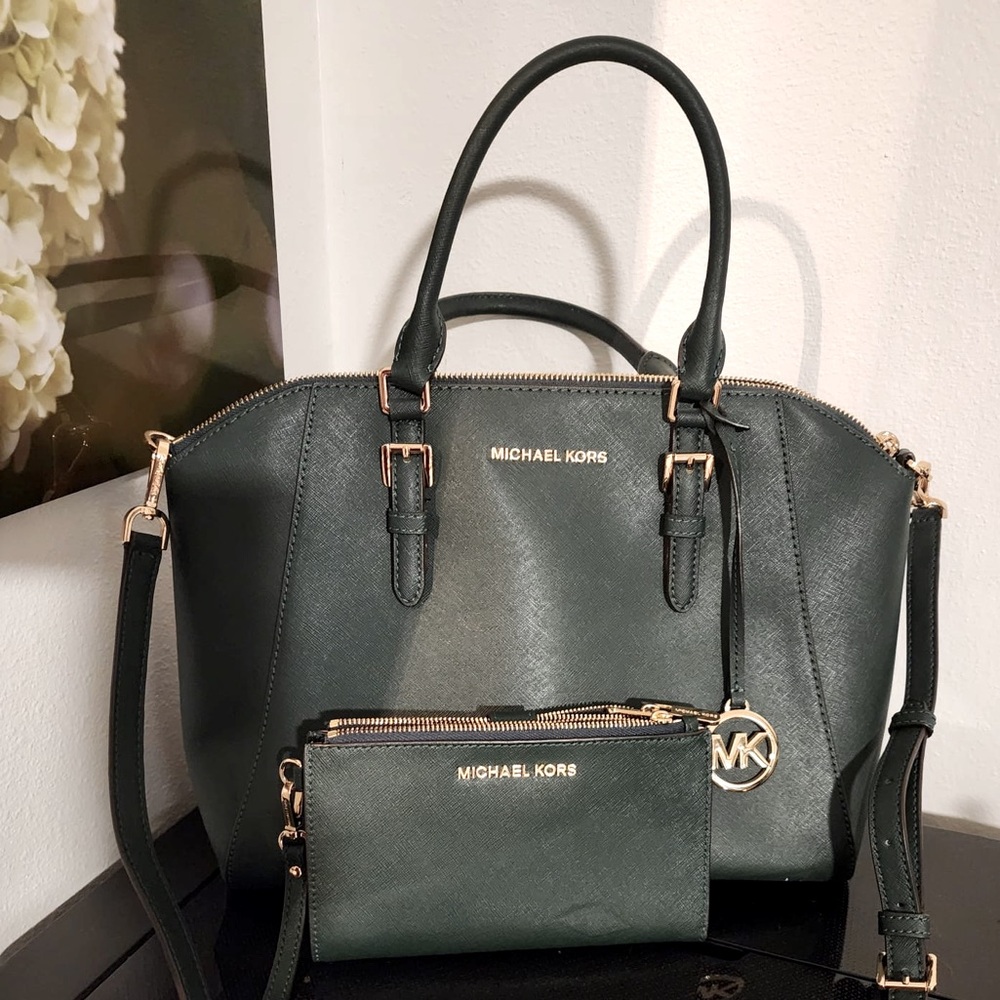 Green Michael Kors purse and wallet